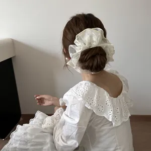 Elegantes weißes Organza-Haargummi für Damen, übergroßes Haaraccessoire im Korea-Stil