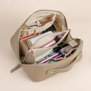 Große beige Kosmetiktasche aus echtem Leder mit Doppelreißverschluss und vielen Fächern