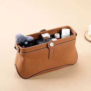 Luxus Echtes Rindsleder Kosmetiktasche Retro Kussverschluss Litschi Maserung Make Up Organizer Langer Kontrastnähte Damen Kulturbeutel Waschtasche