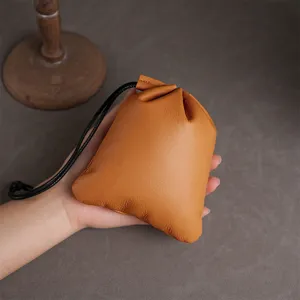 Handgemaakte vintage zachte echt lederen tas met trekkoord voor munten en sieraden