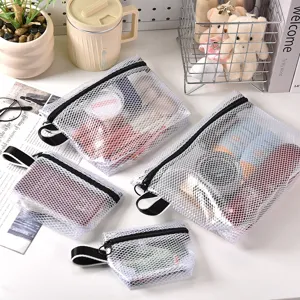 Set di 4 borse organizer da viaggio in rete bianca per cosmetici