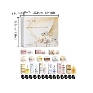 Detalle del calendario de adviento de belleza EELHOE de 24 días con set de cuidado
