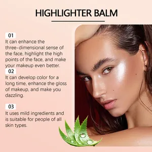 Highlighting balm effect on face showing a three-dimensional glow and mild ingredients.