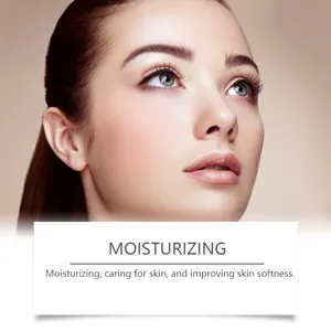 Primer plano de la piel suave que muestra el efecto hidratante de esta crema de rubor.