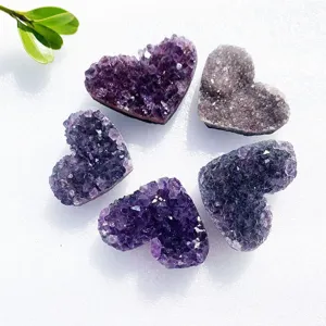 Uruguay Cluster di Ametista Naturale Forma di Cuore Pietra Grezza Esemplare Minerale Casa Ornamento di Cristallo Pietra Curativa