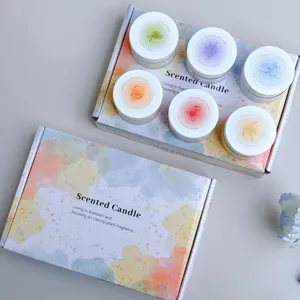 Handgemachtes Duftkerzen-Geschenkset mit sechs verschiedenen Blumen- und Fruchtdüften