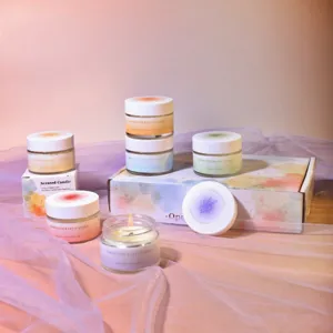 Set regalo di candele per aromaterapia in cera di soia fatte a mano con profumi floreali