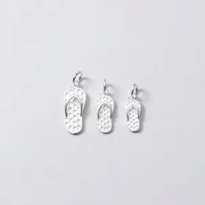 S925 sterling zilveren flip-flop bedels voor DIY armband en ketting accessoires.