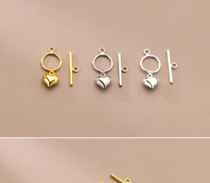 Détail des breloques cœur en argent S925 avec fermoirs à bascule OT pour bijoux DIY