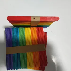 Bastoncini di legno colorati per gelato con fori preforati per originali progetti di artigianato