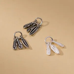 S925 zilveren vederhangers voor vintage DIY sieraden maken en armbanden.