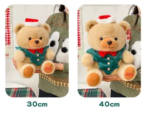 Vergelijking van kerstteddyberen van 30 cm en 40 cm in feestelijke pluche outfits.