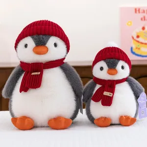 Lindo Juguete de Peluche de Pingüino Con Gorro y Bufanda de Punto Rojos Muñeco de Pingüino Gris Blanco Regalo de Cumpleaños Decoración