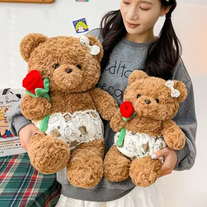 Zwei süße braune Teddybären mit roten Rosen, perfektes Plüschtiergeschenk zum Valentinstag