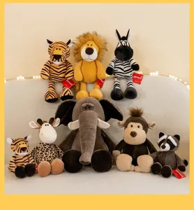 Collezione di peluche di animali della giungla con bambole di leone ed elefante