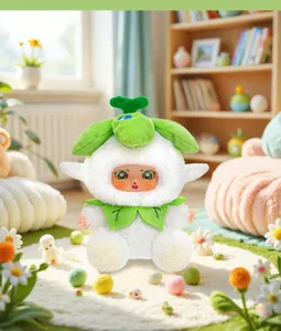 Peluche esprit de fleur avec visage en vinyle et chapeau de feuille pour décoration de bureau
