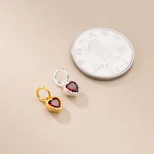 Mini-Herzanhänger aus 925er Sterlingsilber mit rotem Zirkonia für DIY-Schmuckherstellung