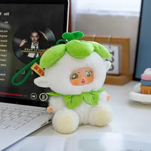 Adorable porte-clés en peluche elfe des fleurs avec visage en vinyle pour décoration de sac