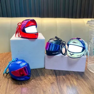 Coole Motorradhelm Schlüsselanhänger mit leuchtenden LED-Lichtern für Taschen und Deko