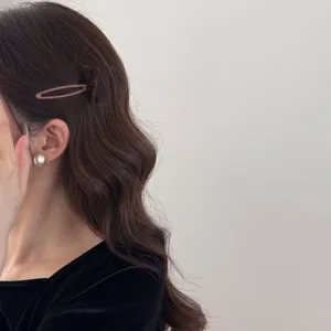 Γαλλικό καφέ κλιπ μαλλιών με φιόγκο για κορίτσια, κομψό αξεσουάρ για τα πλαϊνά μαλλιά