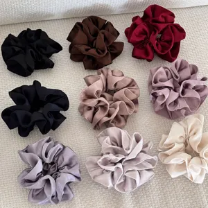 Scrunchie en Satin Plissé Double Couche Haut de Gamme pour Femmes Mode Grand Anneau de Cheveux Élastique Porte-Queue de Cheval Accessoires