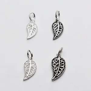 S925 Plata de Ley Calado Hoja Colgante Simple Naturaleza Hoja Encanto DIY Hecho a Mano Joyería Accesorios Plata Antigua Pequeña Hoja Colgantes