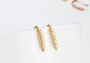 Détail de crochets d'oreilles en argent S925 plaqué or avec zircon pour bijoux DIY