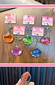 Porte-clés animaux marins avec huile flottante, motifs de coquillages et paillettes