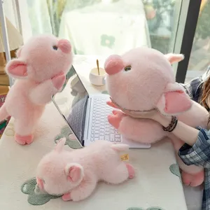 Simpatico e morbido peluche di maialino rosa per il sonno dei bambini e l'ufficio