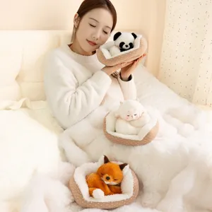 Adorables figuras de animales de peluche panda zorro y oveja en camitas muy suaves
