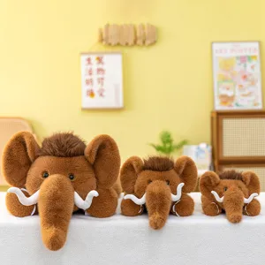 Drei realistische braune Mammut Plüschtiere in verschiedenen Größen als Geschenk