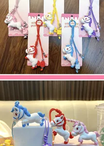 Portachiavi a forma di pony colorati con corde intrecciate e perline decorative