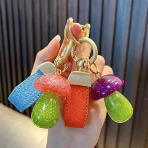 Schattige Paddenstoel Sleutelhanger Glitter Acrylhars Hanger Kunstleren Band Leuke Tas Charm Sleutelring Voor Vrouwen Kinderen Cadeau