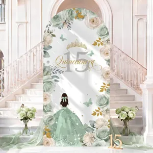 Sfondo ad arco floreale per festa di 15 anni Quinceañera con design abito principessa