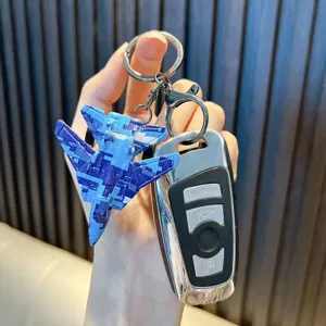 Portachiavi aereo da caccia mimetico pixel blu regalo per gli appassionati militari