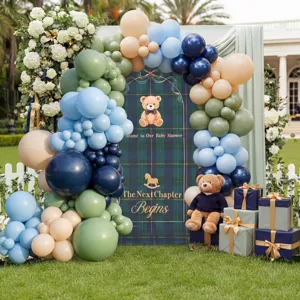 Κλασικό πράσινο καρό φόντο καμάρας για baby shower με διακόσμηση αρκουδάκι