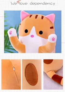 Detailansicht des süßen Katzen-Plüschtier-Reißverschlusses und der Pfoten-Stickerei, weich.