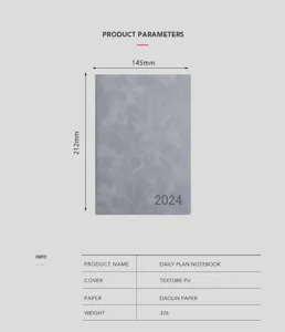 Vue détaillée de l'agenda 2024 avec dimensions A5 et détails de la couverture en PU.