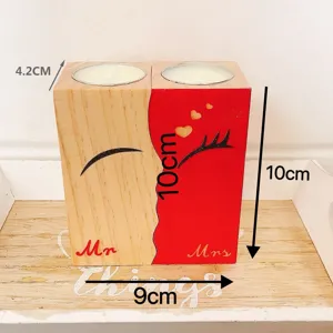 Houten hartvormige kandelaar set met Mr en Mrs gravering en maten