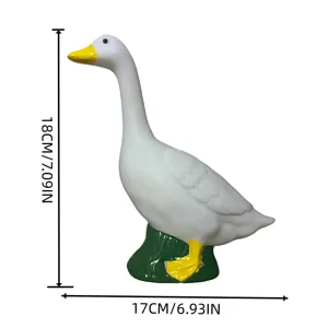Estatua de ganso blanco detallada para decoración de jardín, 18cm alto y 17cm ancho