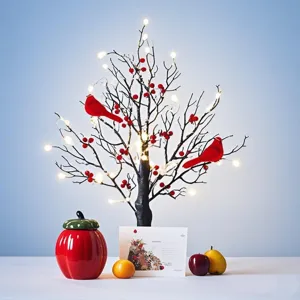 Árbol de Navidad LED de mesa festivo con pájaros rojos y luces cálidas para decorar