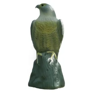 Leurre de faucon réaliste pour effrayer les oiseaux et décoration de jardin extérieur.