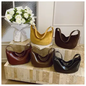 Retro dumpling shoulder bag large capacity casual crossbody bag for women chic rivet design