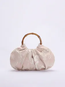 Retro Chinese stijl dames handtas met bamboe handvat en elegante bloemig geplooide ontwerp.