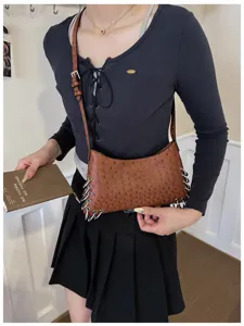 Stylish brown ostrich texture shoulder bag with punk metal rings, trendy daily wear chic bag.