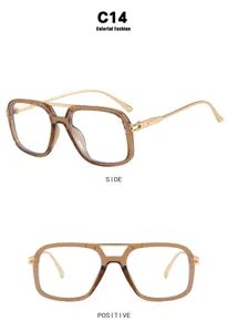 Lunettes de soleil vintage carrées à double pont, vues de face et côté