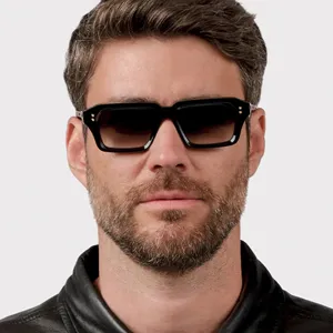 Gafas de Sol Cuadradas Retro para Hombre 2025 Estilo de Diseñador de Remaches de Moda UV400 Montura Cuadrada para Conducir Viajes