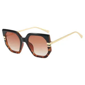 Elegant oversized irregular fashion sunglasses with leopard frame and brown gradient lenses