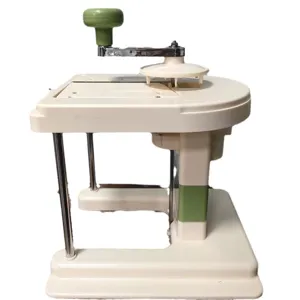 Professional manual cabbage shredder with hand crank for kitchen vegetable slicing