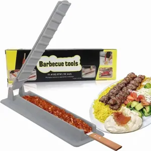 Macchina manuale portatile per spiedini con confezione e dimostrazione carne